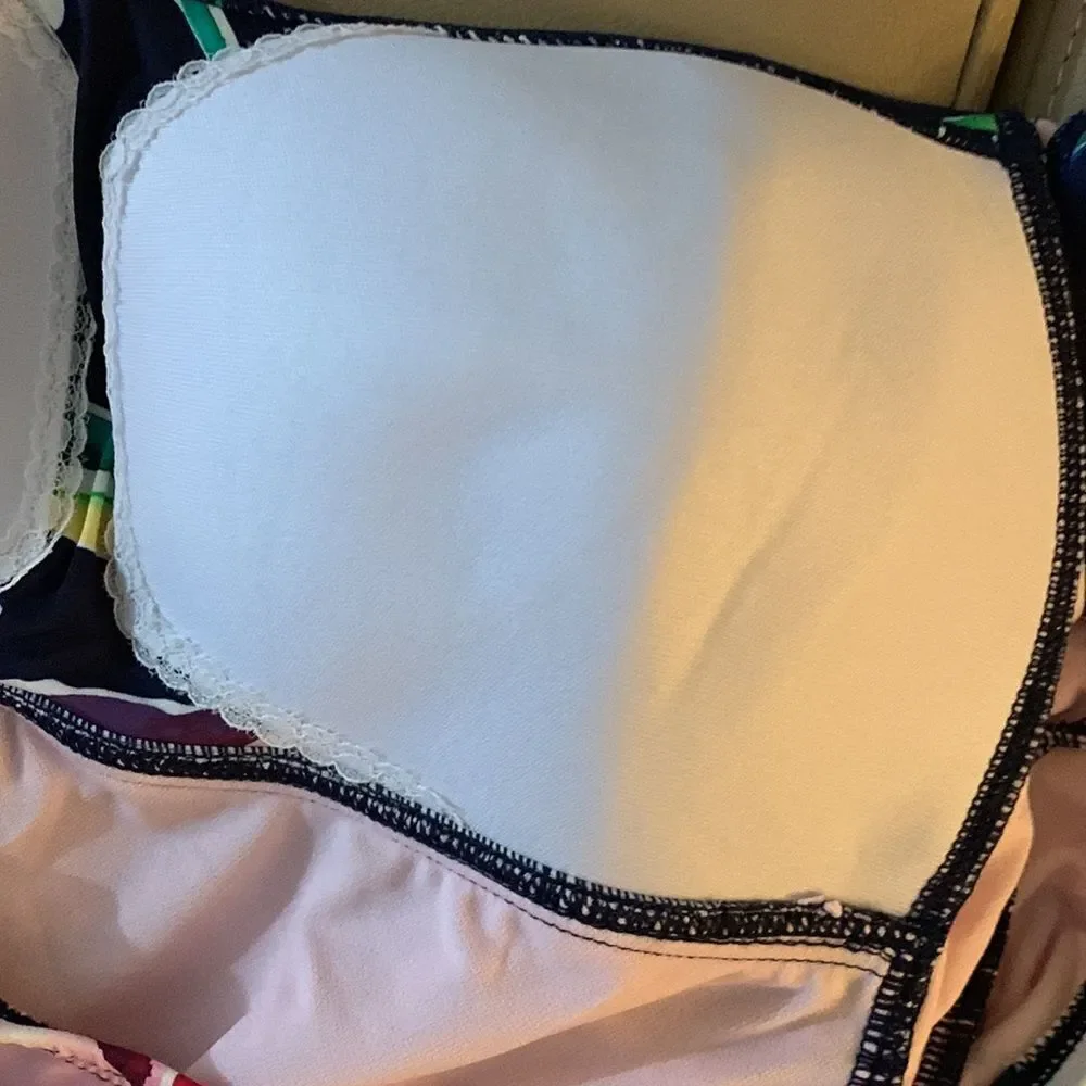 Liz Claiborne swimwear size 12 one piece